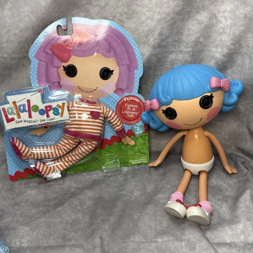Lalaloopsy Rosy Bumps N' Bruises Nurse Doll With Shoes Hair Bows & New Pajamas